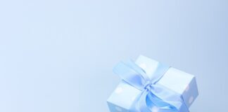 Ile idzie paczka z tanie fajerwerki? Ile idzie paczka z tanie fajerwerki?