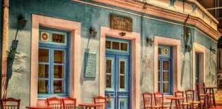 Jak otworzyć drzwi zamknięte na klucz?